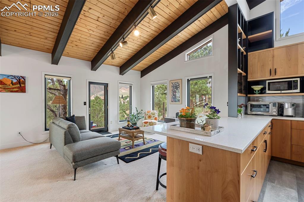 Image 19 of 50: No Description Available