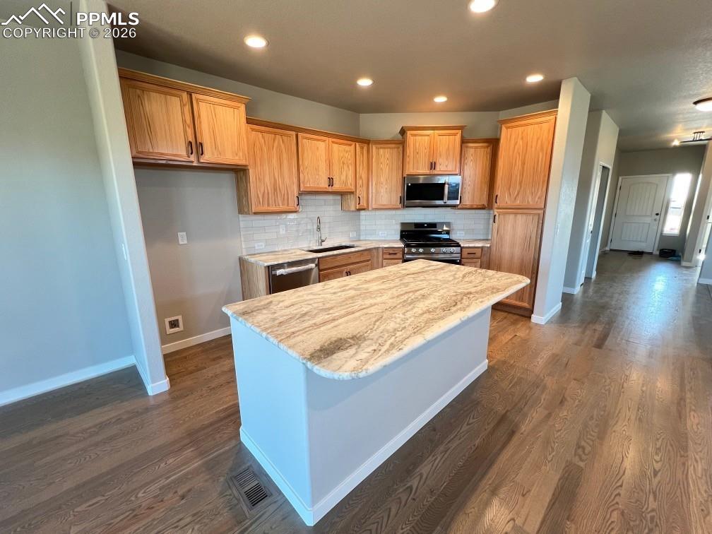 Image 9 of 15: Same plan, different house for visualization purposes