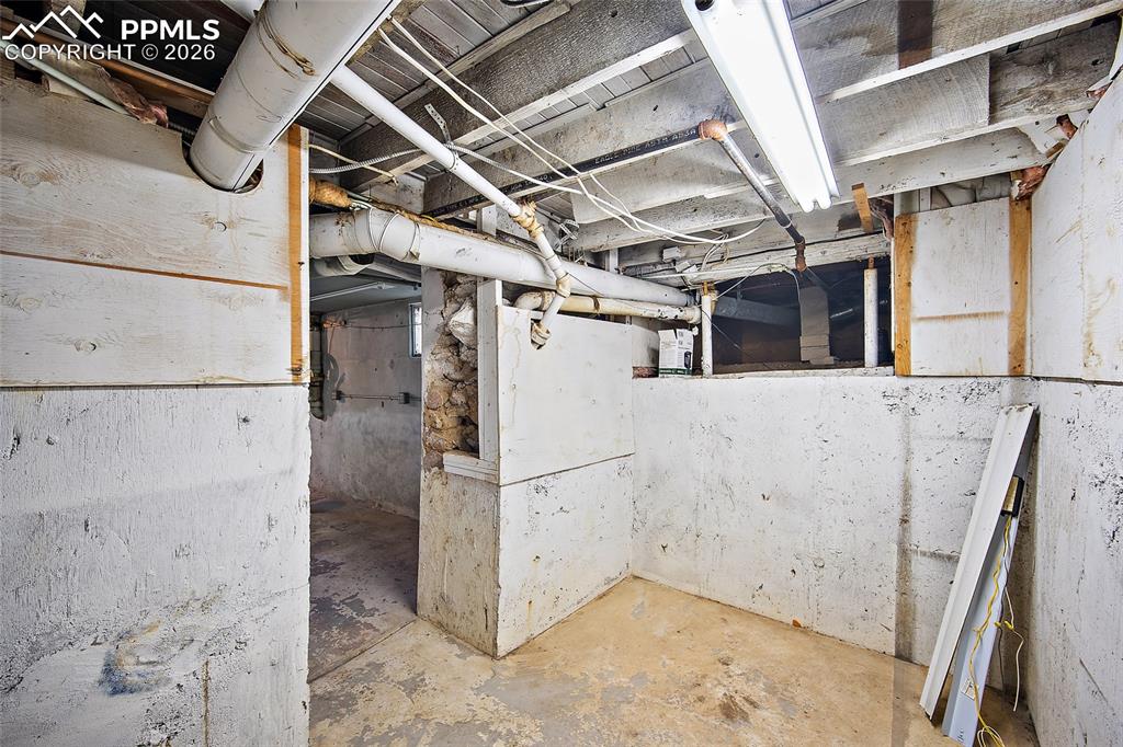 Image 31 of 37: Basement