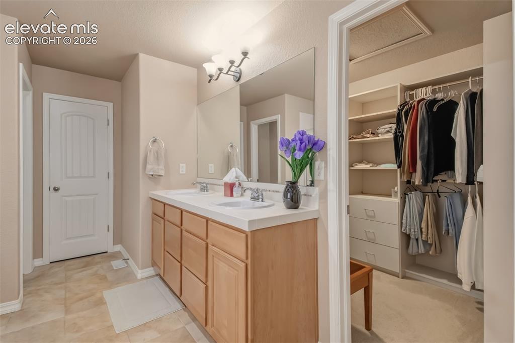 Image 19 of 35: Master Bathroom