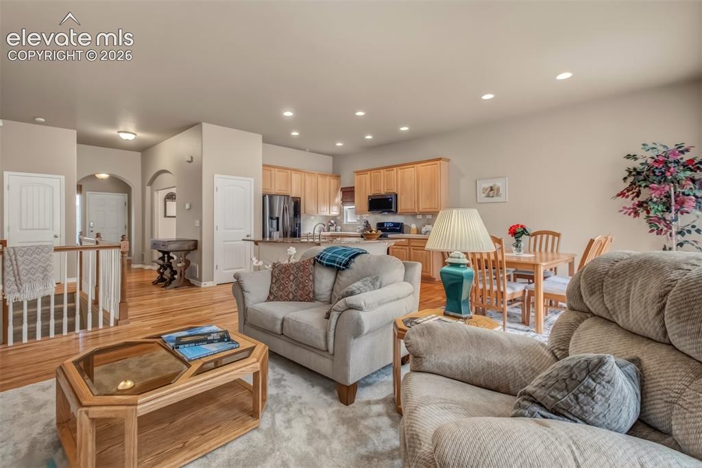 Image 4 of 35: Great Room