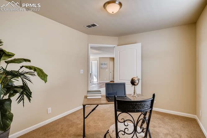 Listing 5990072, Image 18 of 21