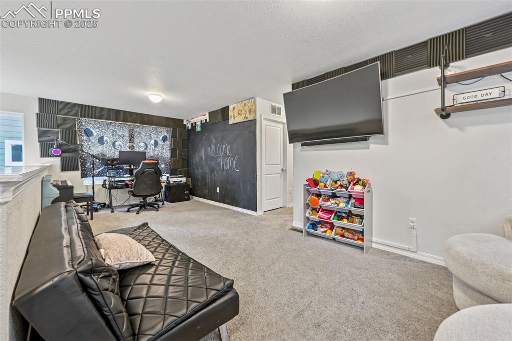 Image 10 of 28: Living Room