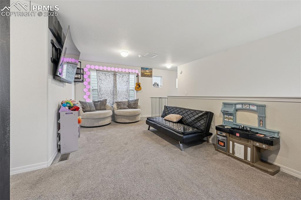 Image 11 of 28: Living Room