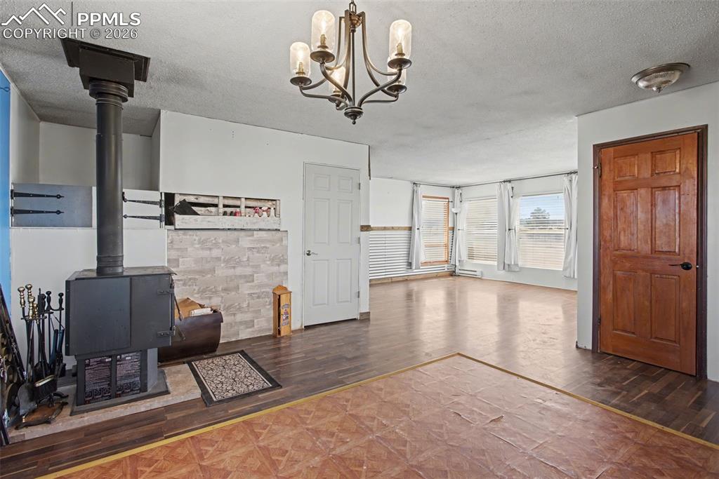 Image 15 of 42: No Description Available