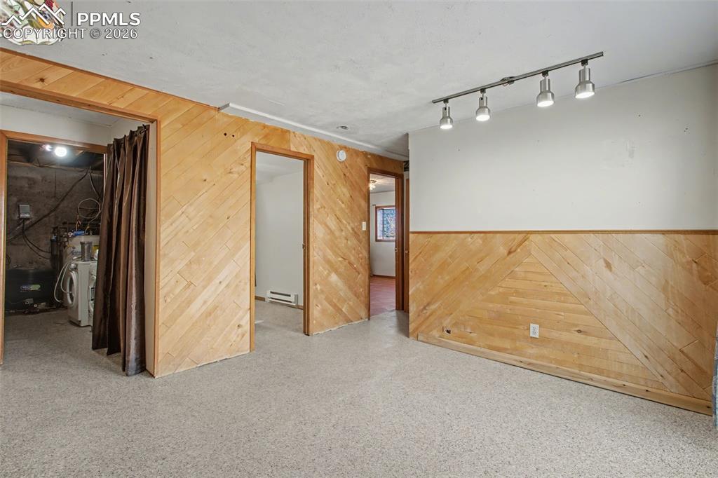 Image 22 of 42: No Description Available