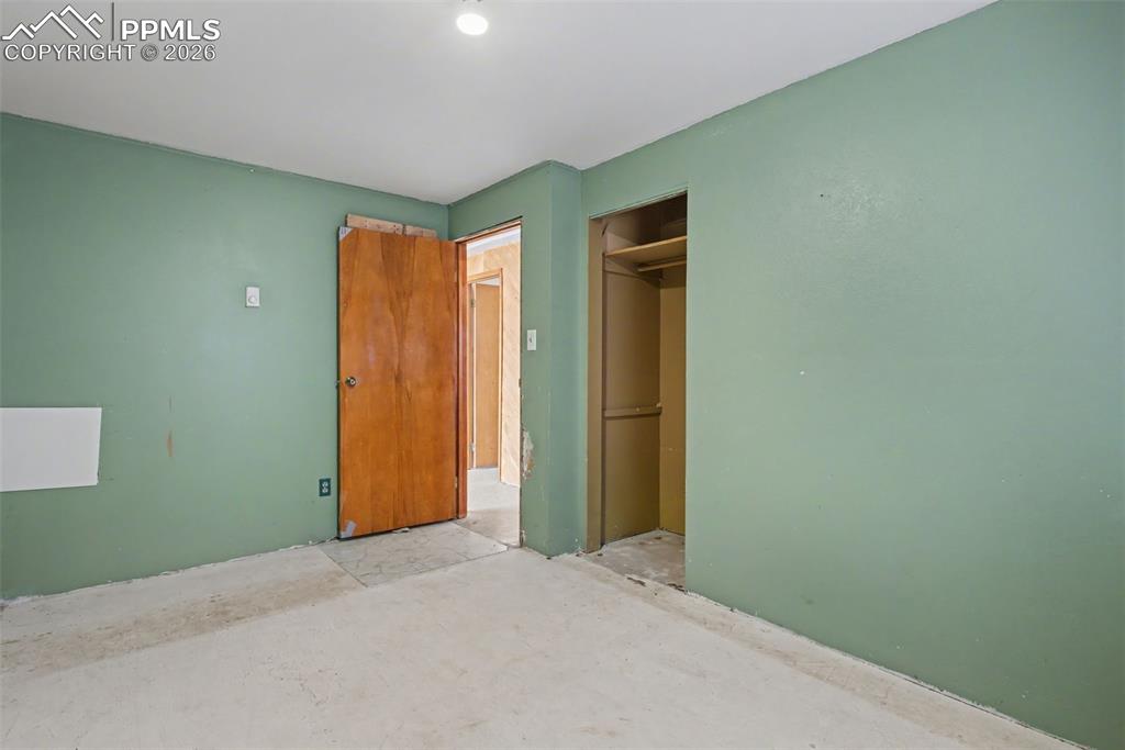 Image 28 of 42: No Description Available