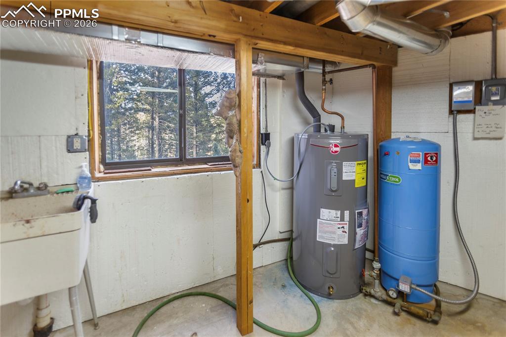 Image 32 of 37: Lower Level Mechanical Room