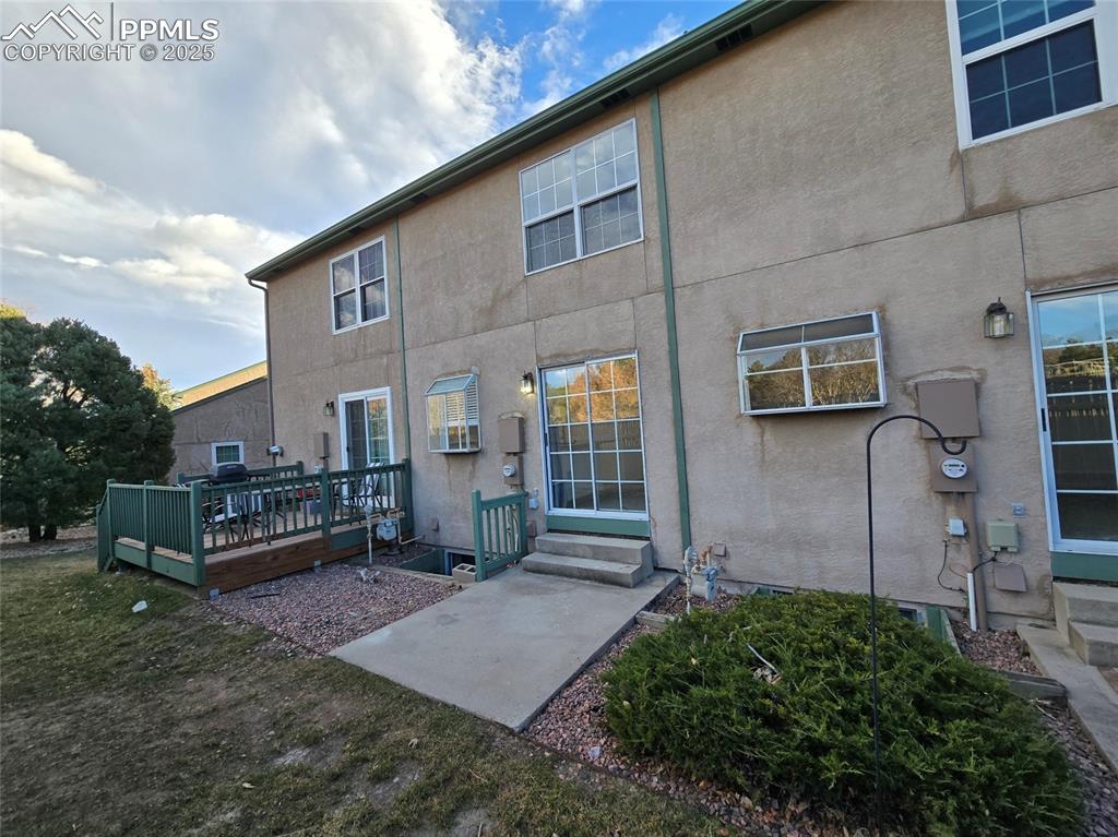 Image 17 of 17: No Description Available