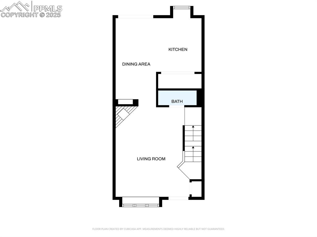 Image 39 of 42: Main level floor plan