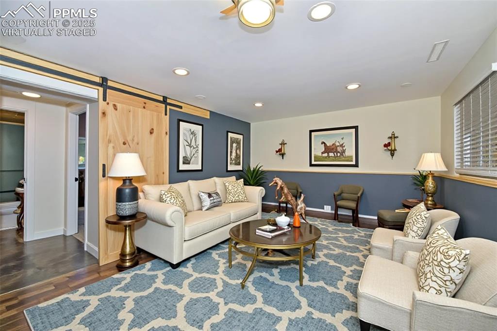 Image 26 of 39: Virtually Staged