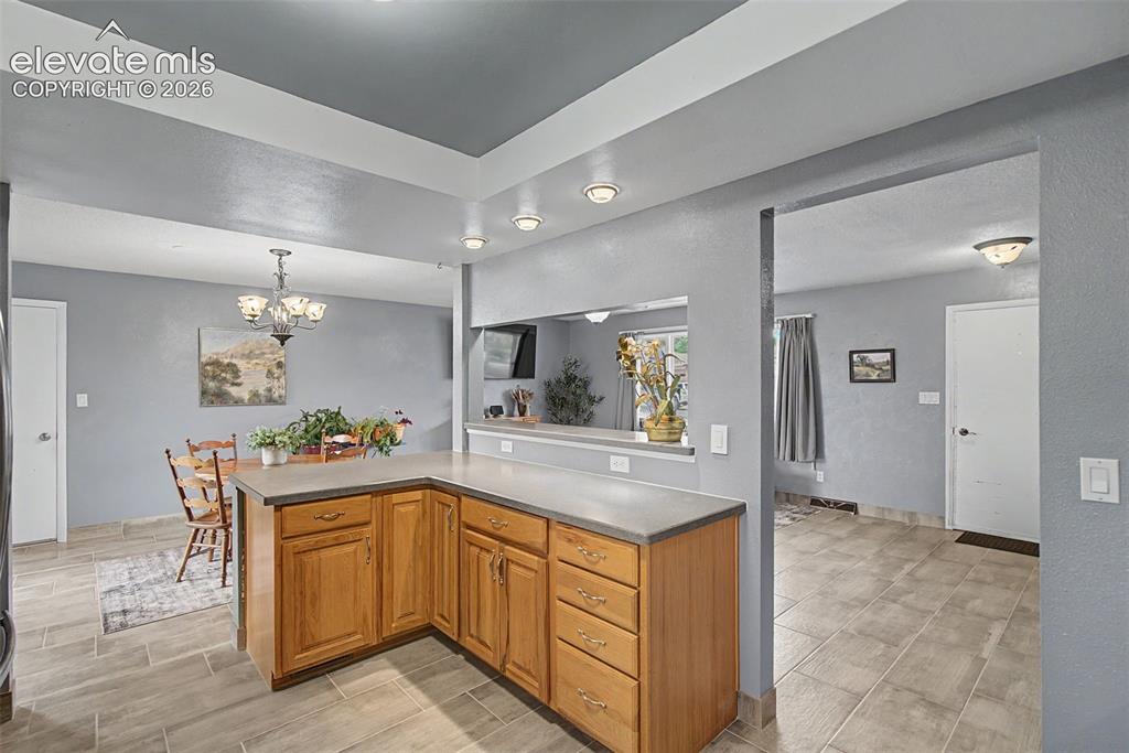 Image 13 of 47: Kitchen