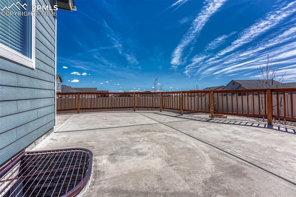 Image 35 of 42: Patio