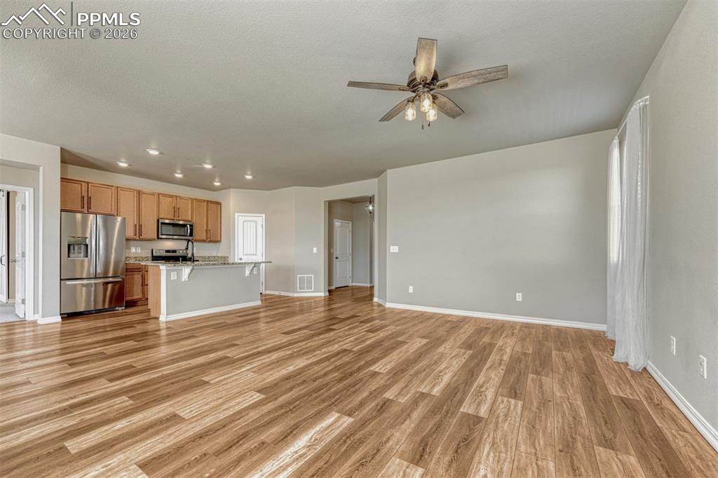 Image 6 of 42: Living Room