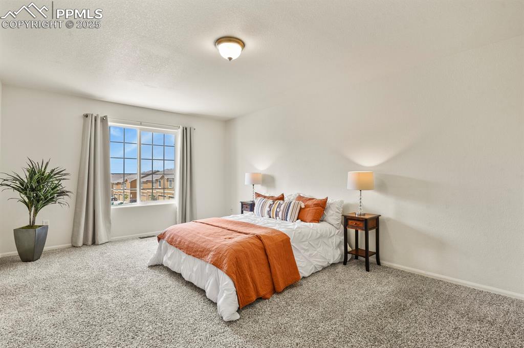 Image 18 of 36: Very large Master Bedroom