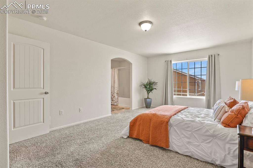 Image 20 of 36: Master Bedroom