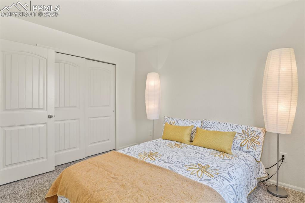 Image 26 of 36: 2nd Bedroom