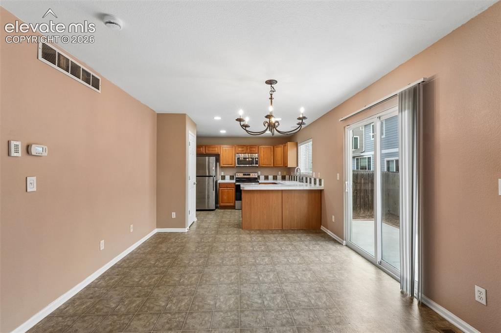 Image 8 of 29: Kitchen