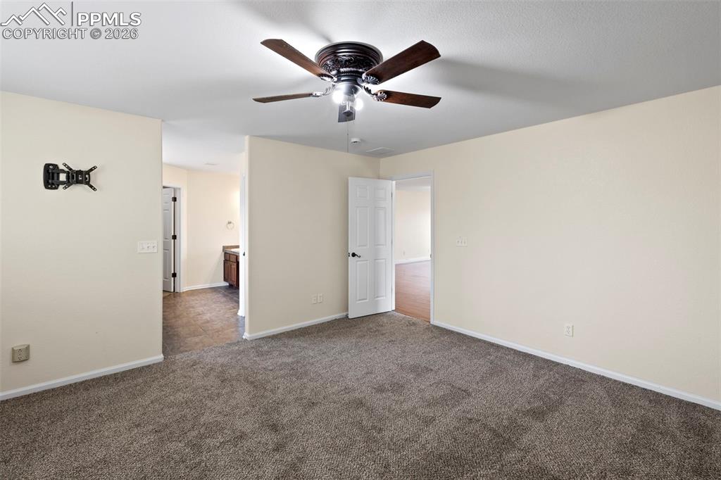 Image 21 of 48: Master Bedroom