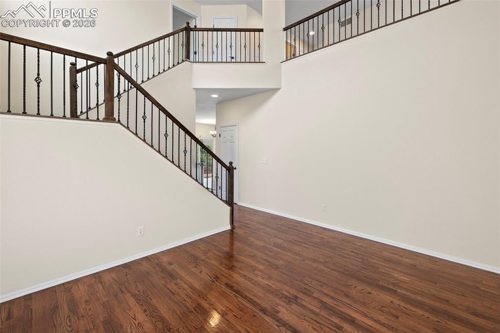 Image 5 of 48: Dining Room