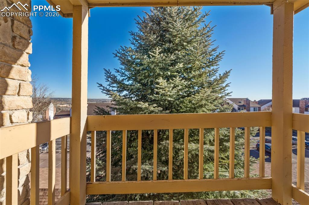 Image 34 of 48: Balcony