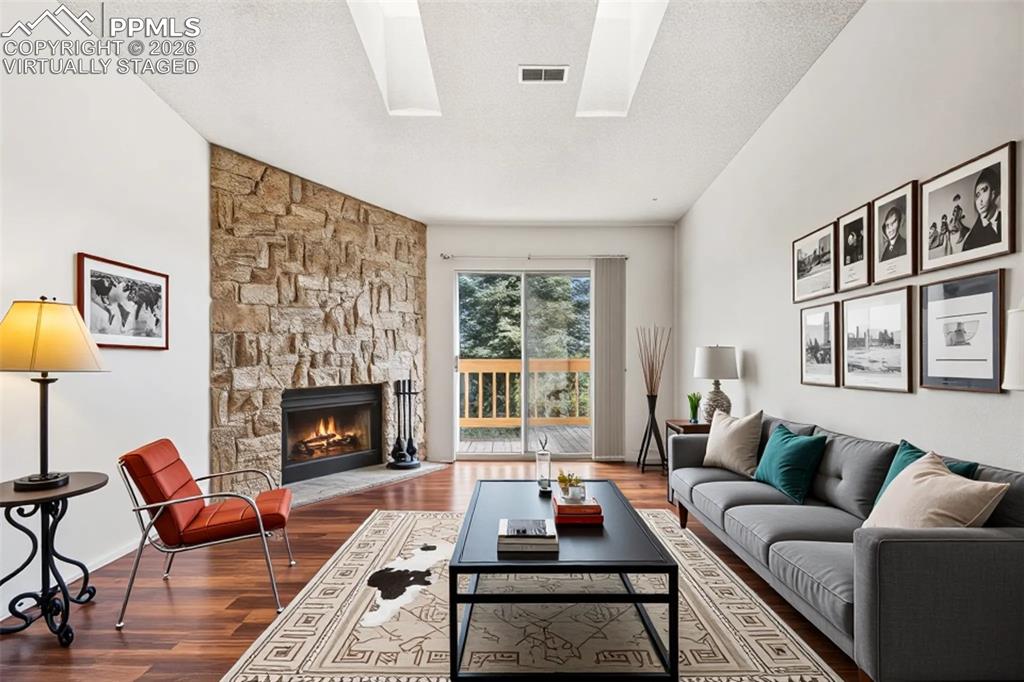 Image 7 of 48: virtually staged