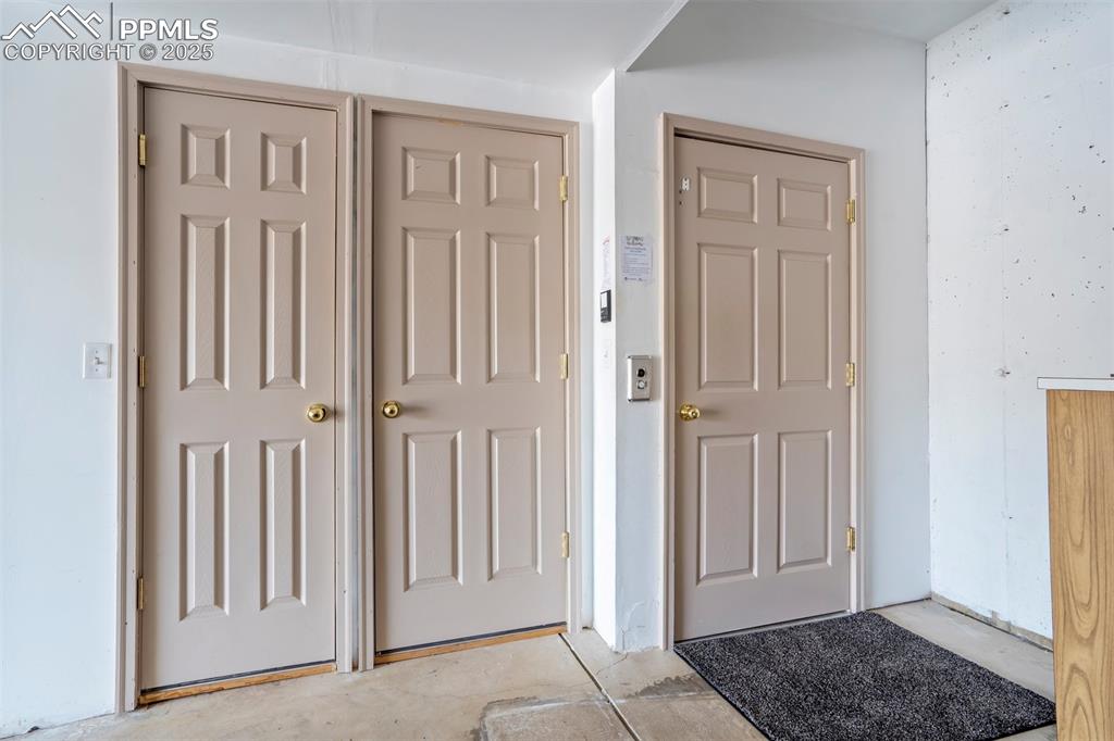 Image 23 of 29: Elevator entrance on right