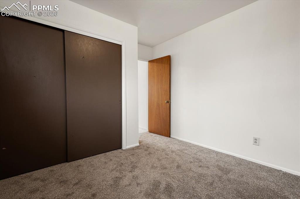 Image 8 of 14: Master Bedroom