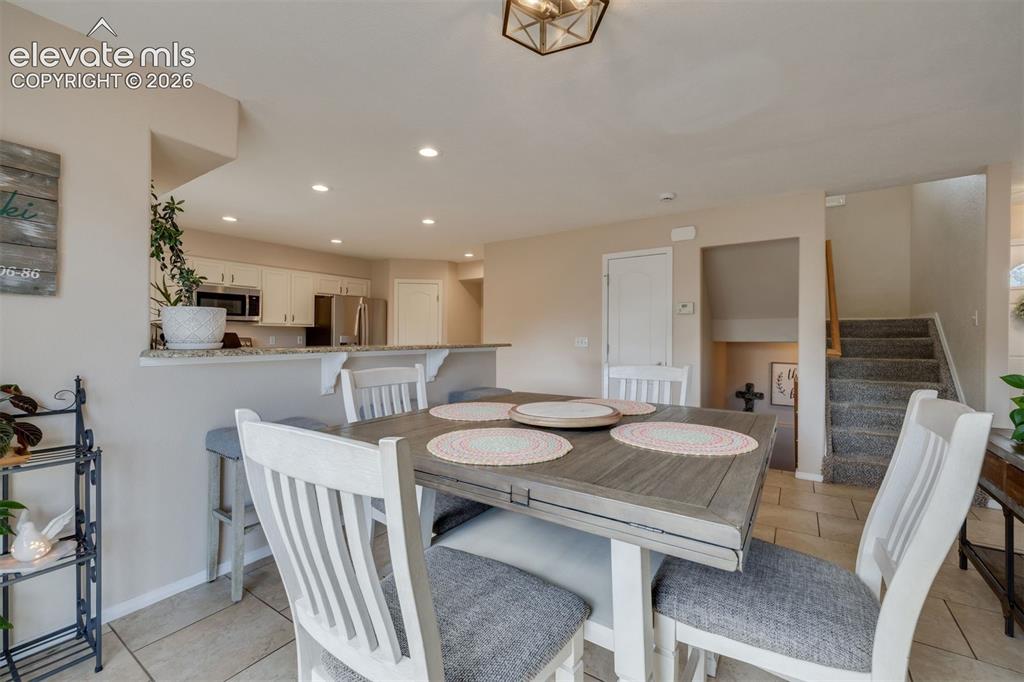 Image 12 of 39: Dining Area