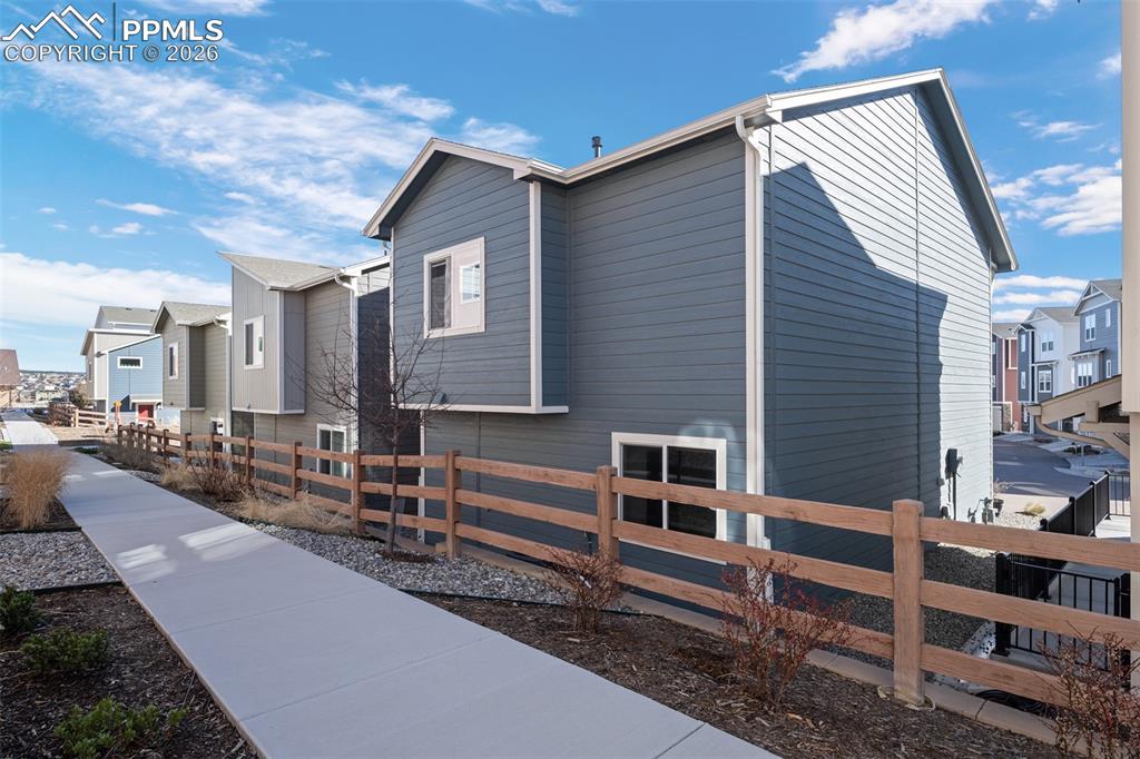 Image 31 of 34: Side of Structure