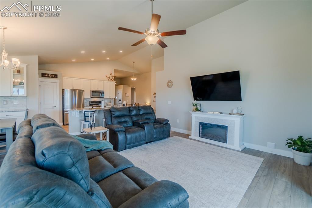 Image 14 of 46: Living Room