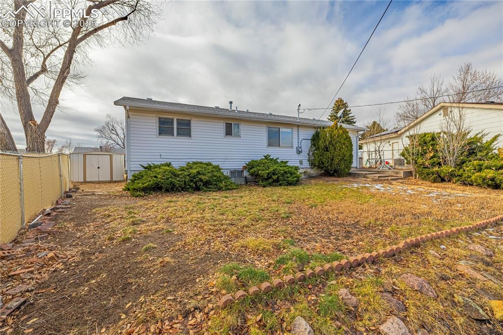 Image 19 of 34: Back of Structure