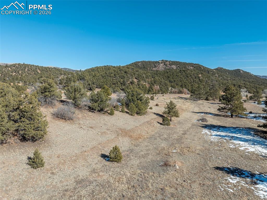 Image 21 of 43: View