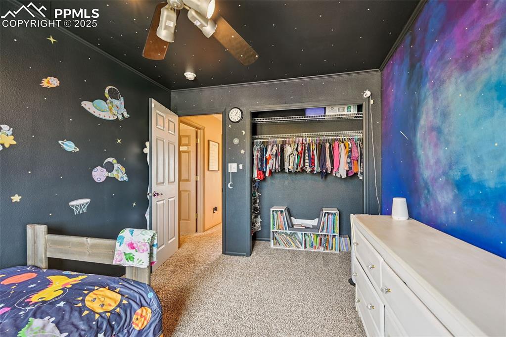 Image 16 of 39: Bedroom