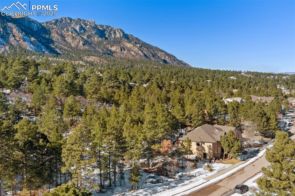 Image 15 of 25: View