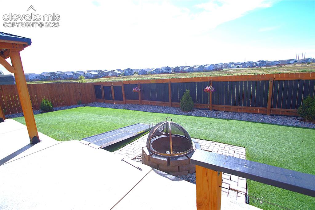 Image 17 of 49: Patio