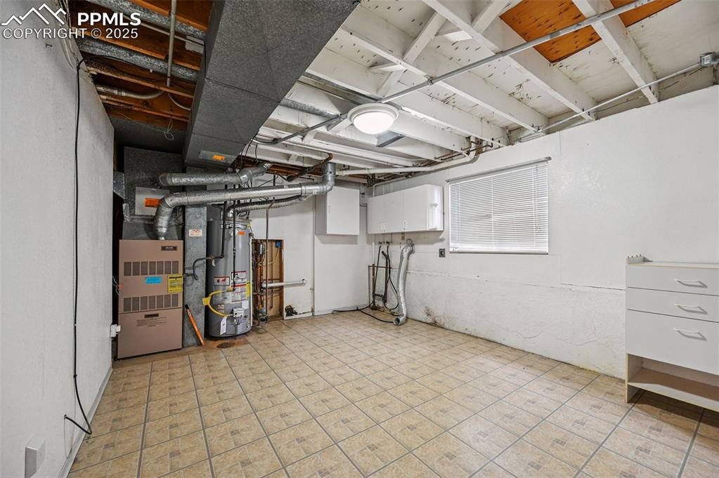 Image 23 of 44: storage