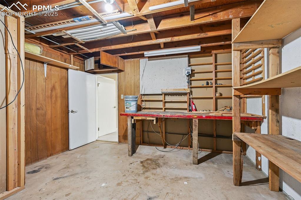 Image 35 of 44: storage