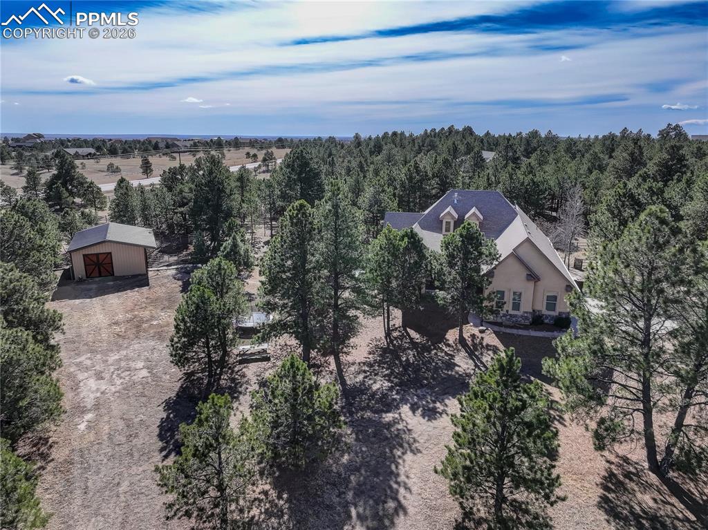 Image 33 of 35: Tranquil community