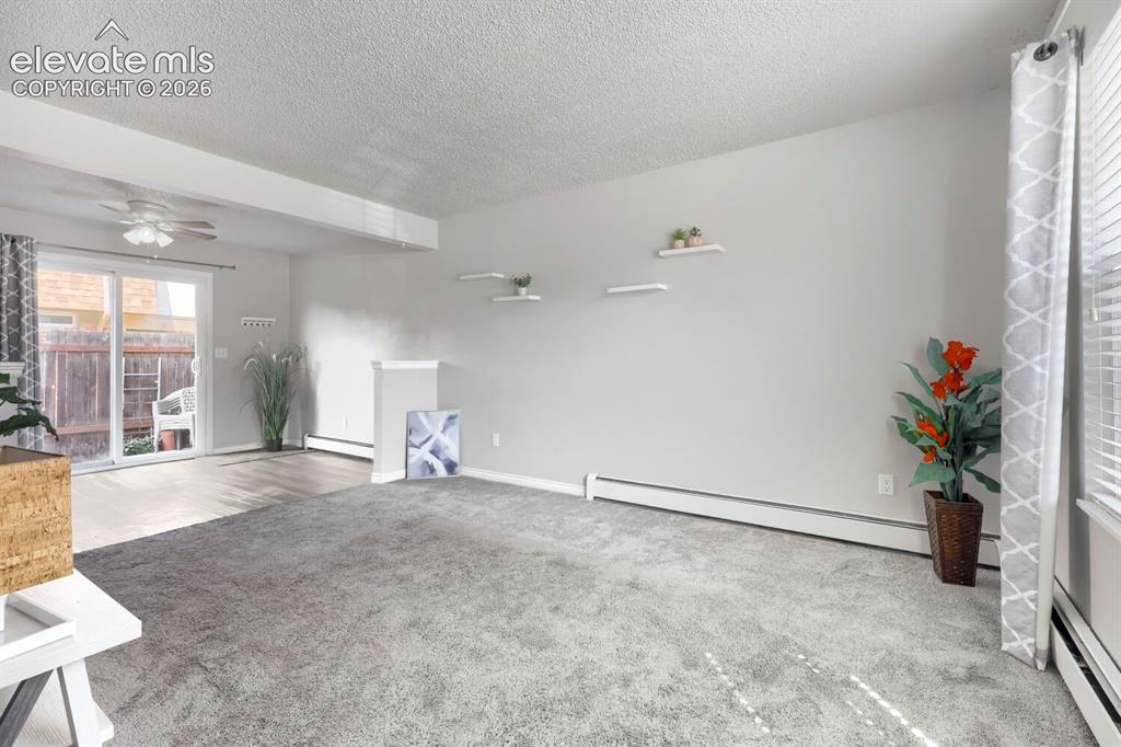 Image 2 of 25: Living Room