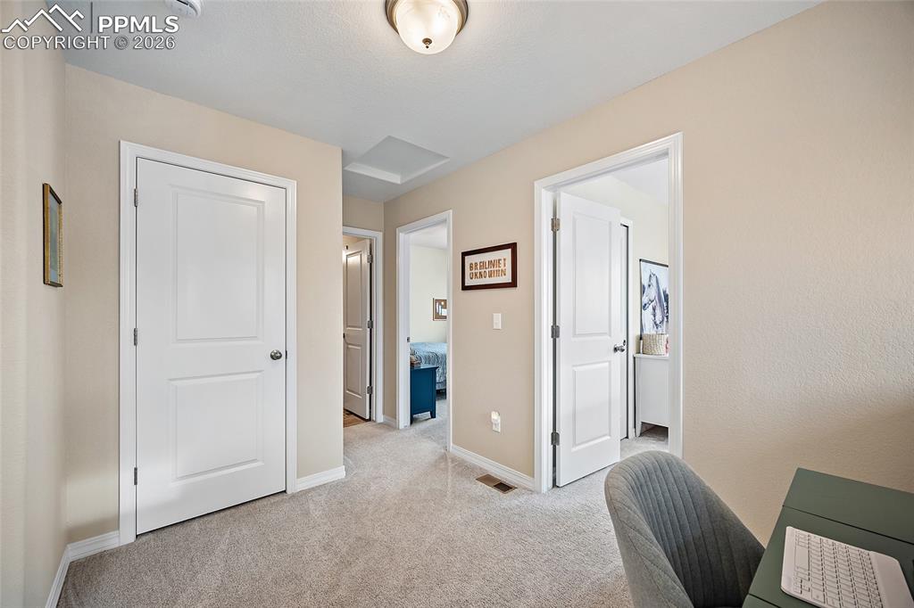 Image 15 of 47: Loft