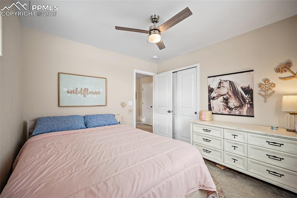 Image 23 of 47: Bedroom