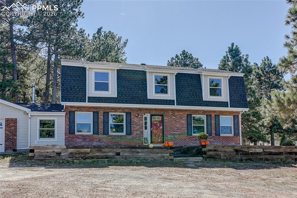 Image 2 of 41: Front of Structure