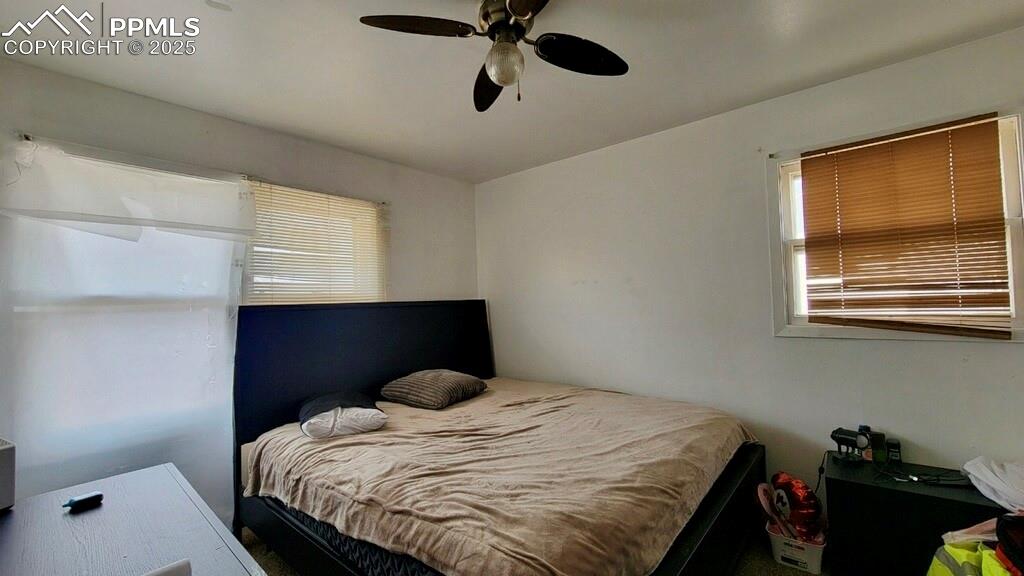 Image 9 of 18: Bedroom