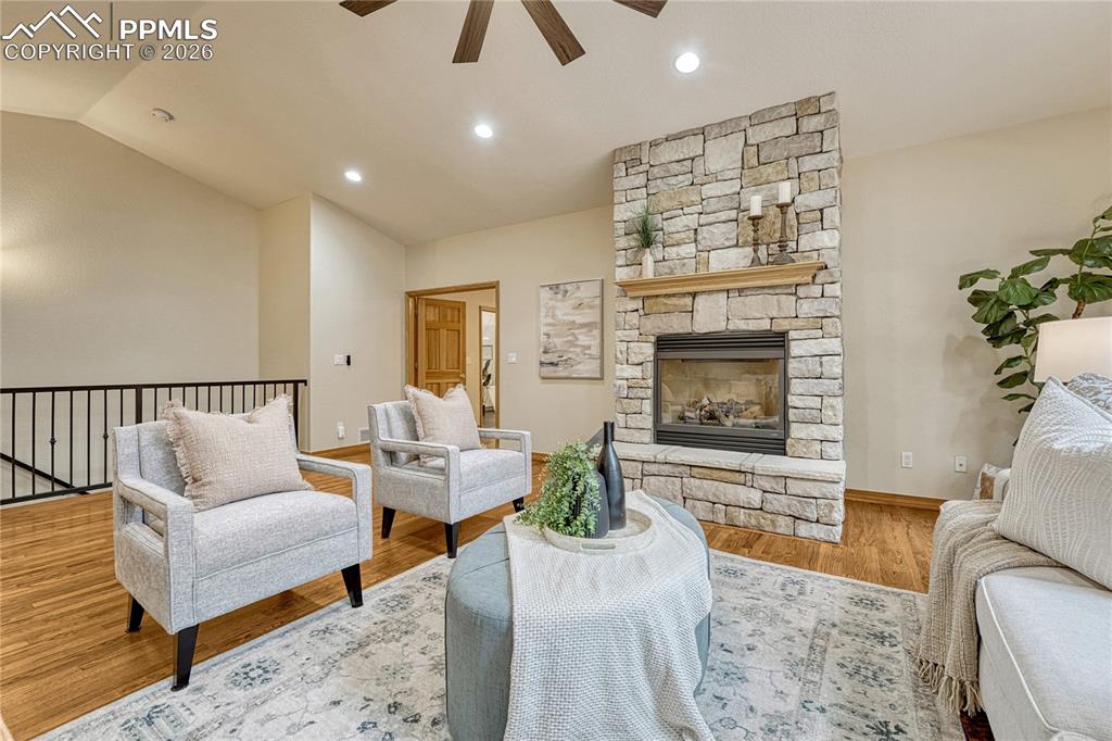 Image 10 of 49: Living Room