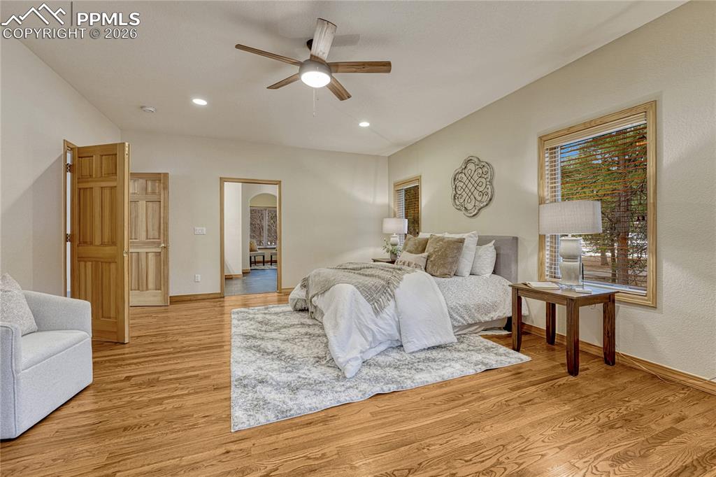 Image 19 of 49: Master Bedroom