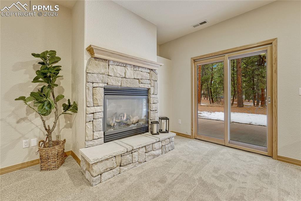 Image 29 of 49: Family Room