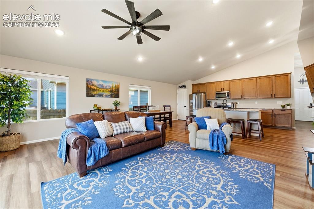 Image 16 of 42: Living Room