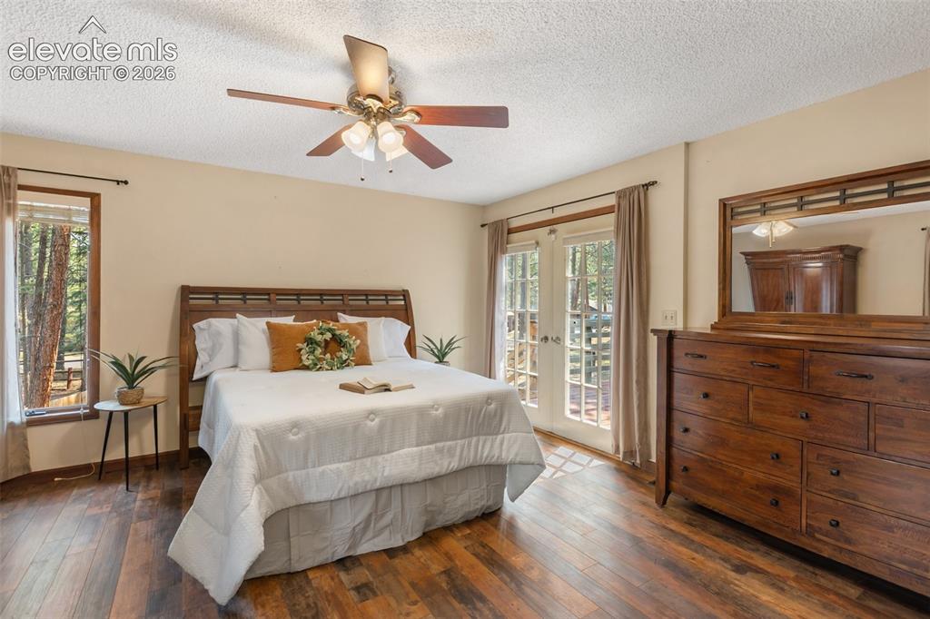 Image 31 of 49: Master Bedroom