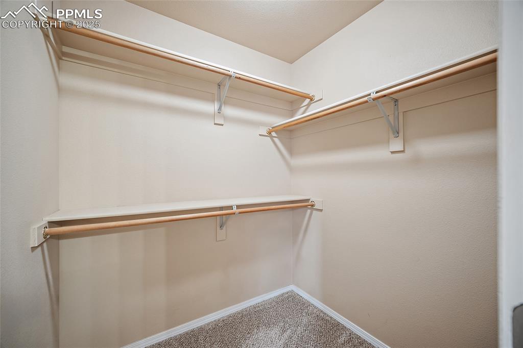 Image 24 of 50: Closet